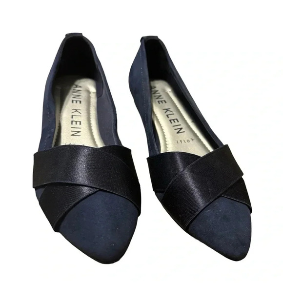 ✨ Anne Klein Oalise‎ Navy Blue Pointed Toe Flats Women’s Size 6 ✨ - Picture 1 of 6